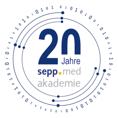 Logo für 20 Jahre sepp.med akademie mit der Zahl 20 in Blau, umgeben von binären Codes (0 und 1) und verbundenen kreisförmigen Linien, die ein 20-jähriges Jubiläum darstellen.