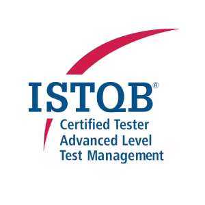ISTQB-Logo mit dem Text Certified Tester Advanced Level Test Management unter einem roten geschwungenen Swoosh.
